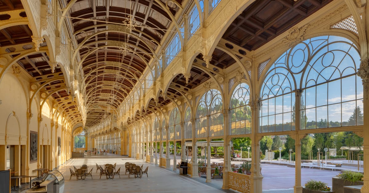 Secesní architektura v Mariánských Lázních — Procházka městem